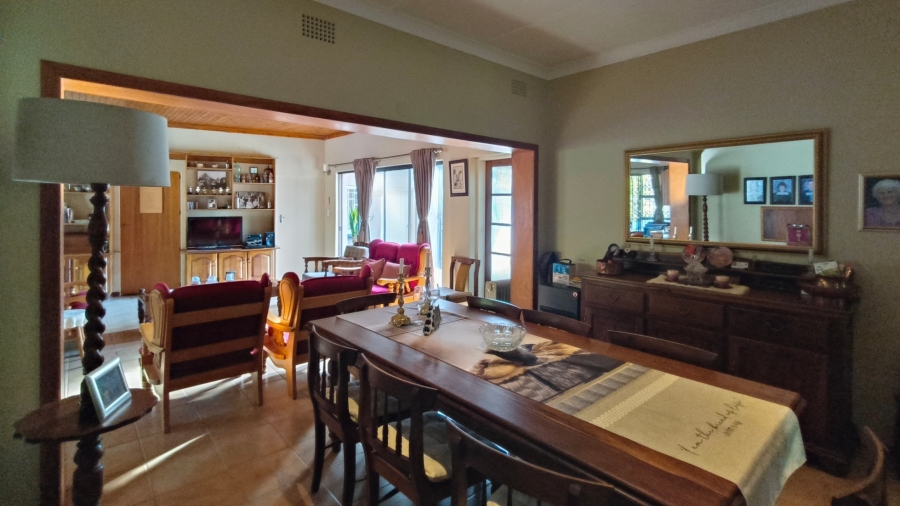 4 Bedroom Property for Sale in Oewersig North West